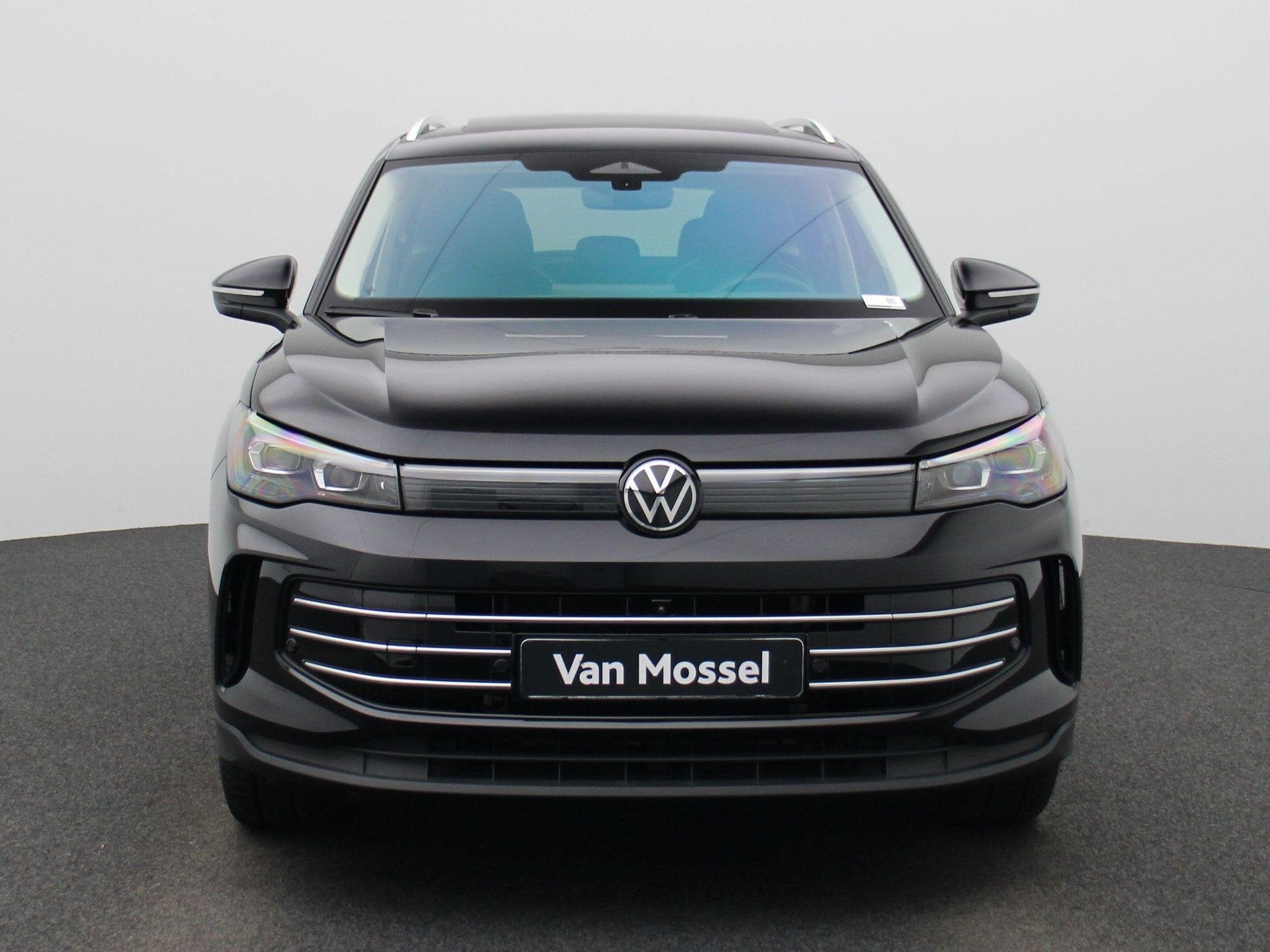 Volkswagen Tiguan 1.5 eHybrid Elegance | 204 PK | EM | Ergo, 12 maanden, Stof, Euro 6, 150 min