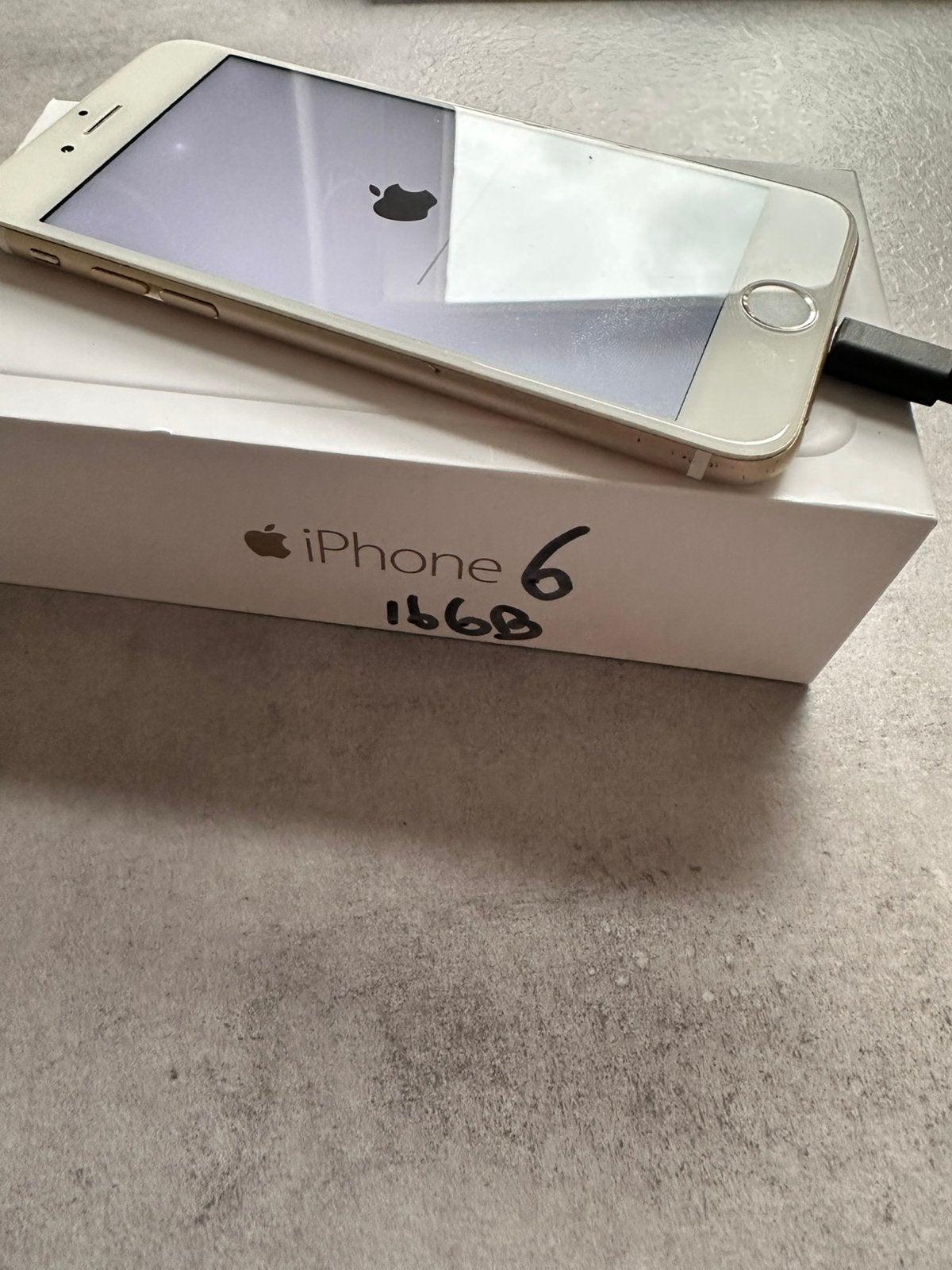 iphone 6  16gb, 16 GB, Ophalen of Verzenden, Zo goed als nieuw, Roze