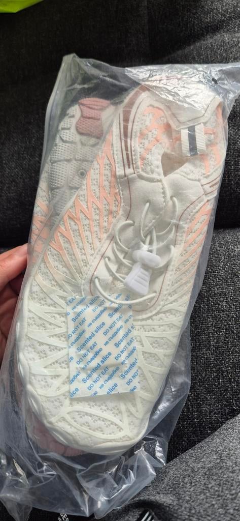 Nieuwe waterschoenen maat 40, Wit, Overige typen, Nieuw, Ophalen of Verzenden
