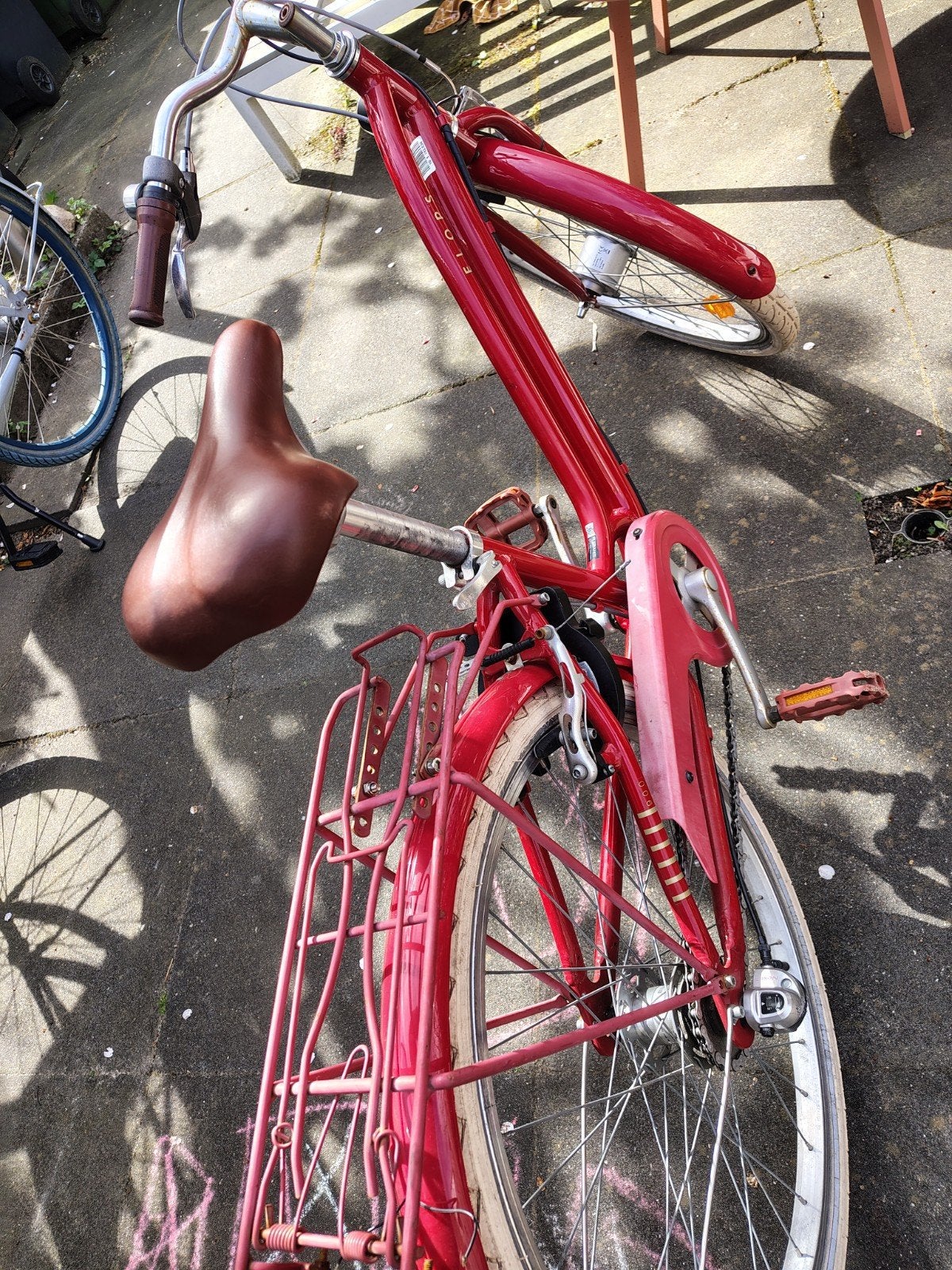 24 inch fiets van Decathlon - Zo goed als nieuw, 20 inch of meer, Velgrem, Ophalen of Verzenden, Zo goed als nieuw