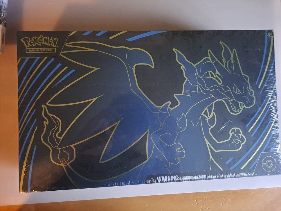 Charizard UPC, Ophalen, Zo goed als nieuw, Boosterbox