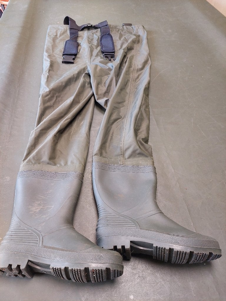Waadpak, Ophalen, Zo goed als nieuw, Kleding
