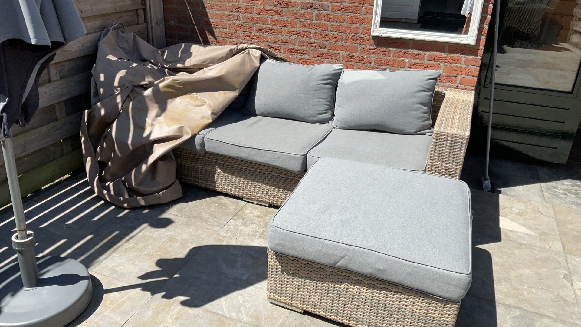 Lounge set + hocker, Ophalen of Verzenden, Zo goed als nieuw