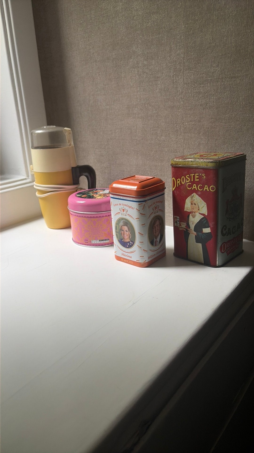 Vintage DE koffiemolen en blikken, Antiek en Kunst, Ophalen