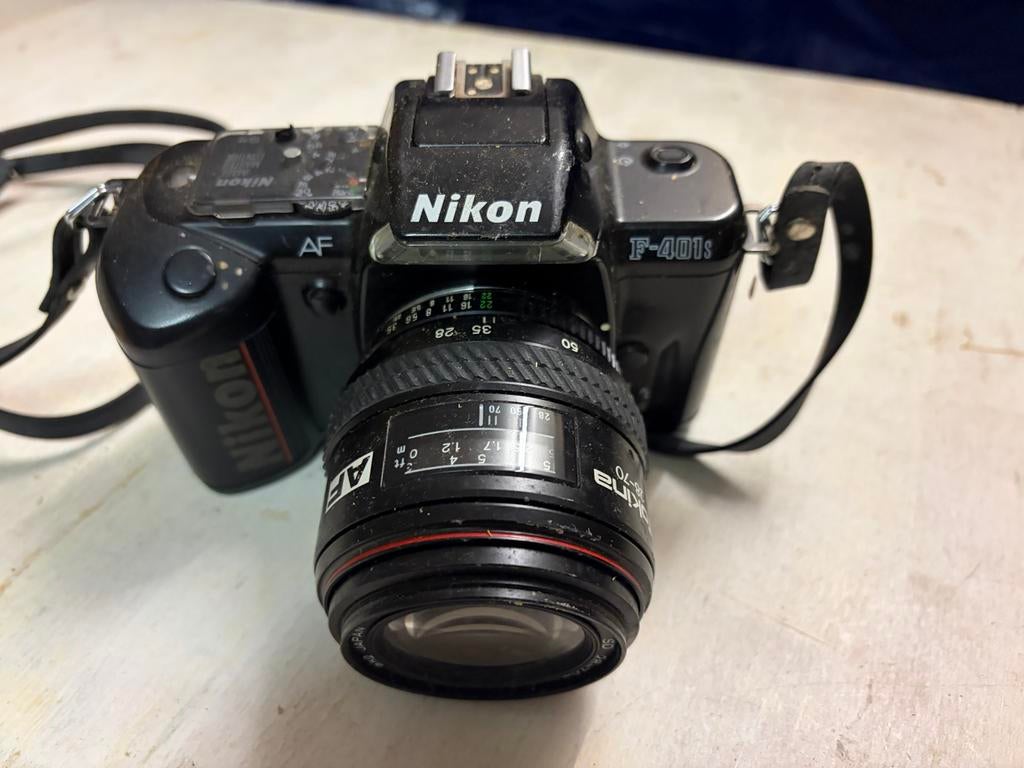 Nikon F-401s spiegelreflexcamera met AF Nikkor lens, Audio, Tv en Foto, Fotocamera's Analoog, Ophalen, Gebruikt, Spiegelreflex