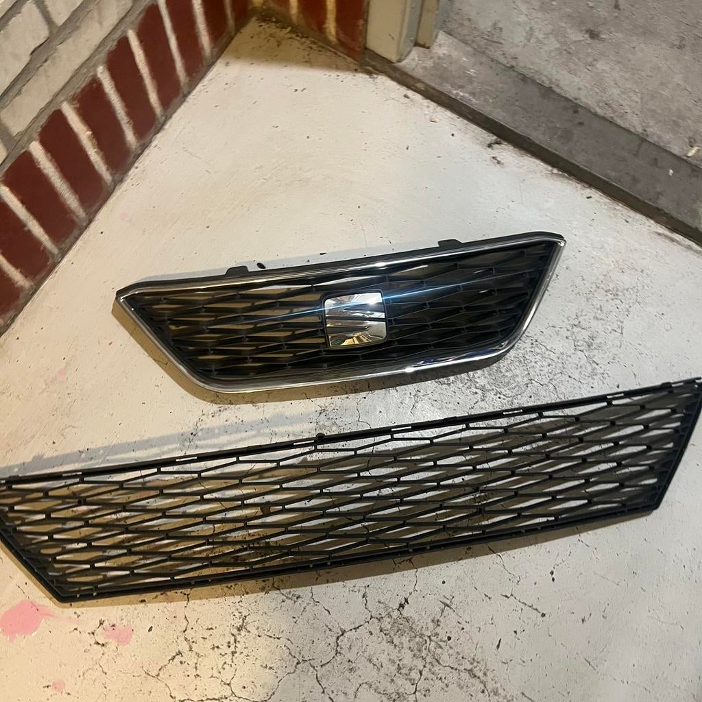 Seat Ibiza grille / rooster facelift model (2012-2015), Ophalen of Verzenden, Seat