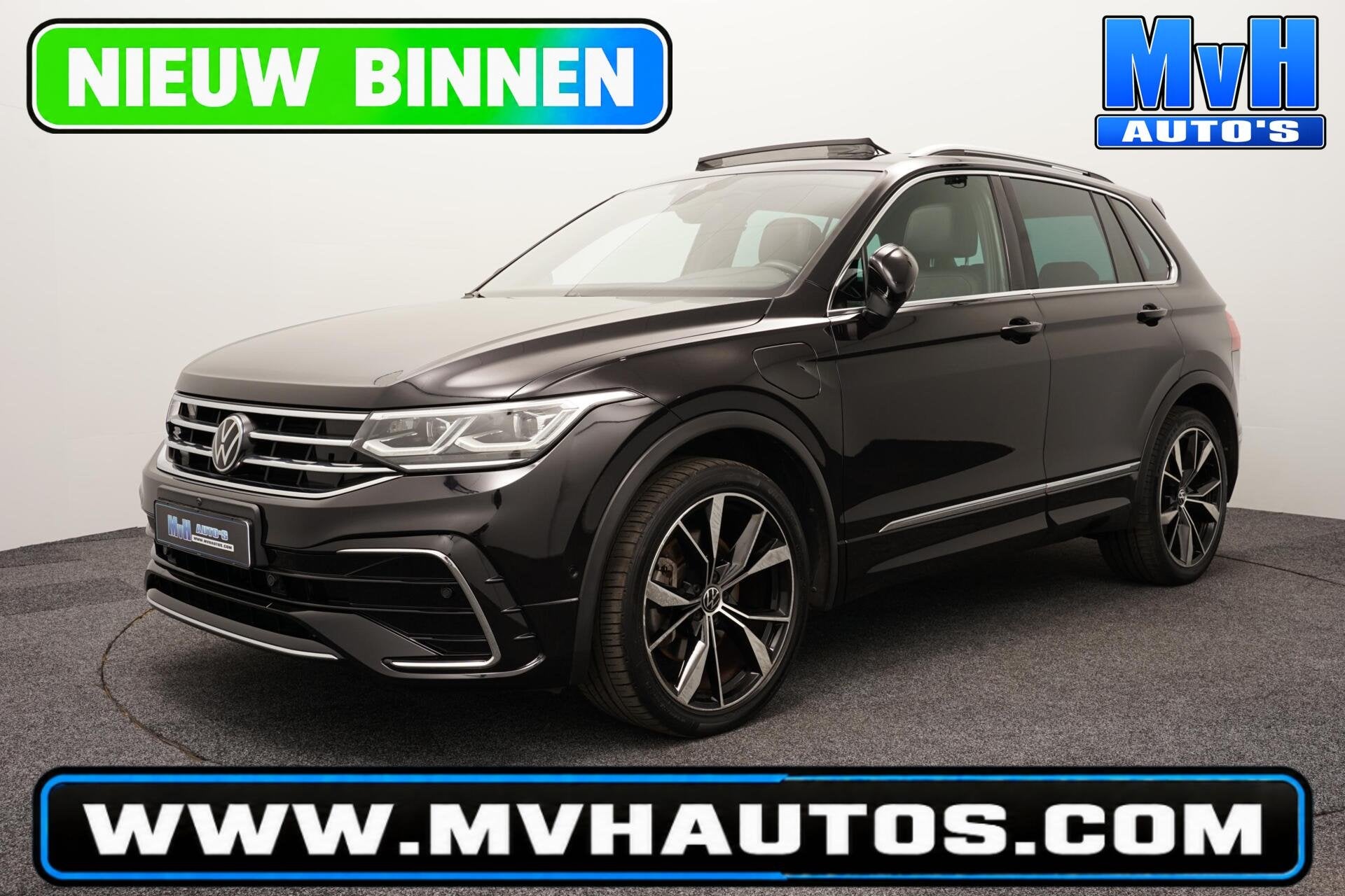 Volkswagen Tiguan 1.4 TSI PHEV R-Line|PANO|STOEL/STUUR.VW|99, Zwart, 4 cilinders, Met garantie (alle), Zwart