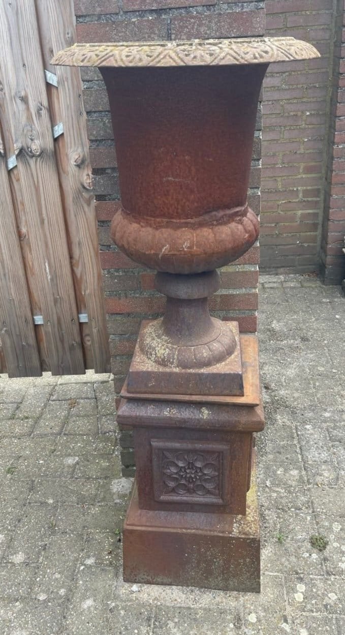 Gietijzeren Tuinvaas op Sokkel - 123 cm Hoog, Tuin en Terras, Ophalen, Gebruikt
