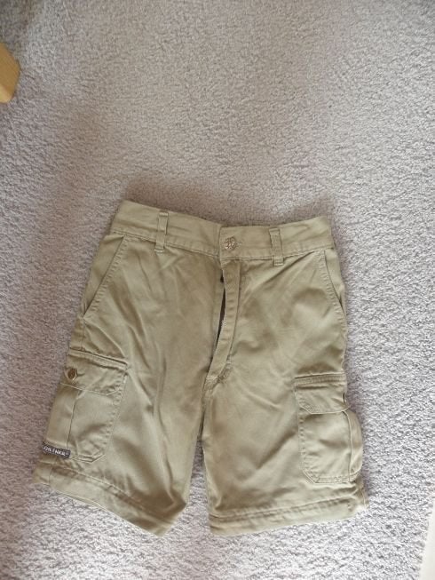 Goedkope groen katoenen bermuda broek COSTNER mt 140 zgan, Broek, Gebruikt, Ophalen of Verzenden, Costner