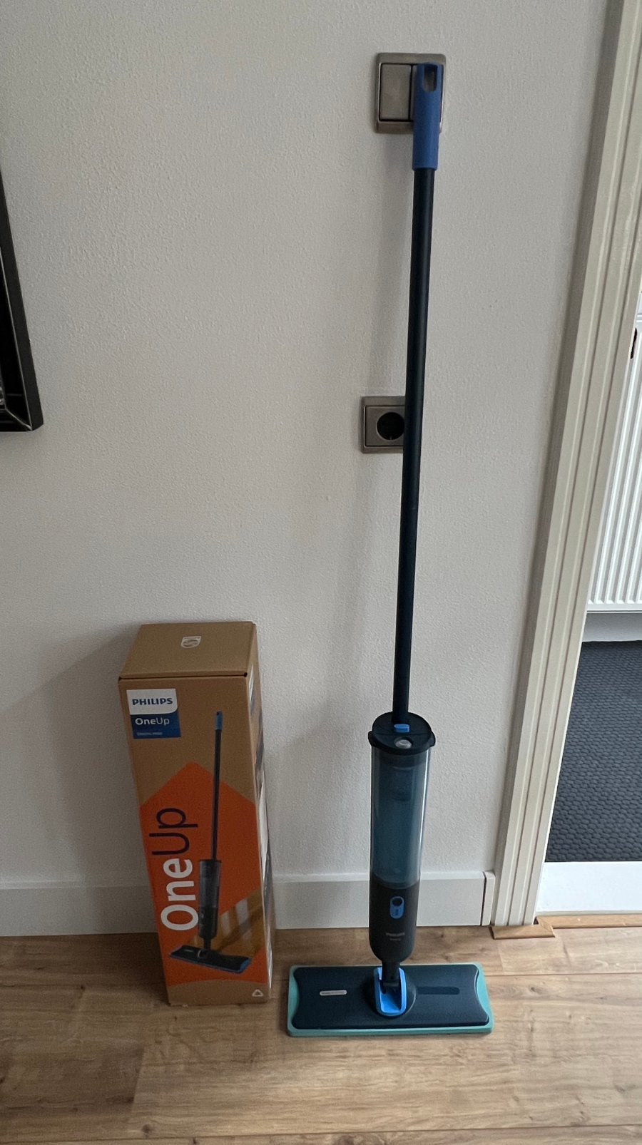 Philips OneUp elektrische dweil 3000, Ophalen of Verzenden, Mop of Dweil