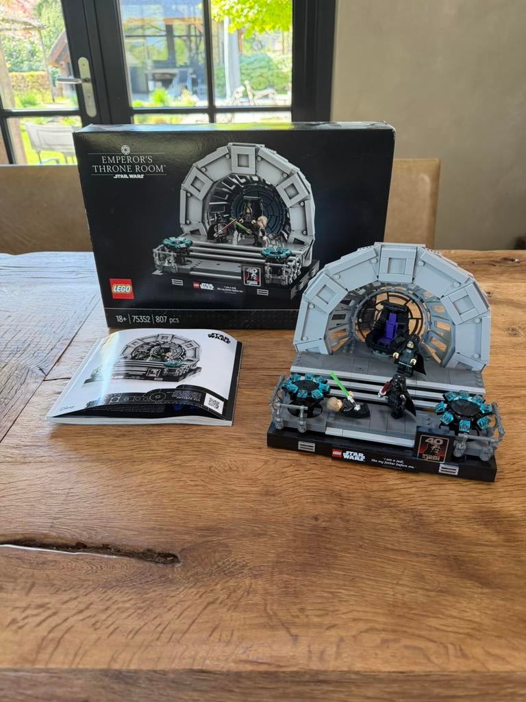 Lego star wars set 75352 emperor’s throne room compleet, Star Wars, Lego, Ophalen of Verzenden, Zo goed als nieuw