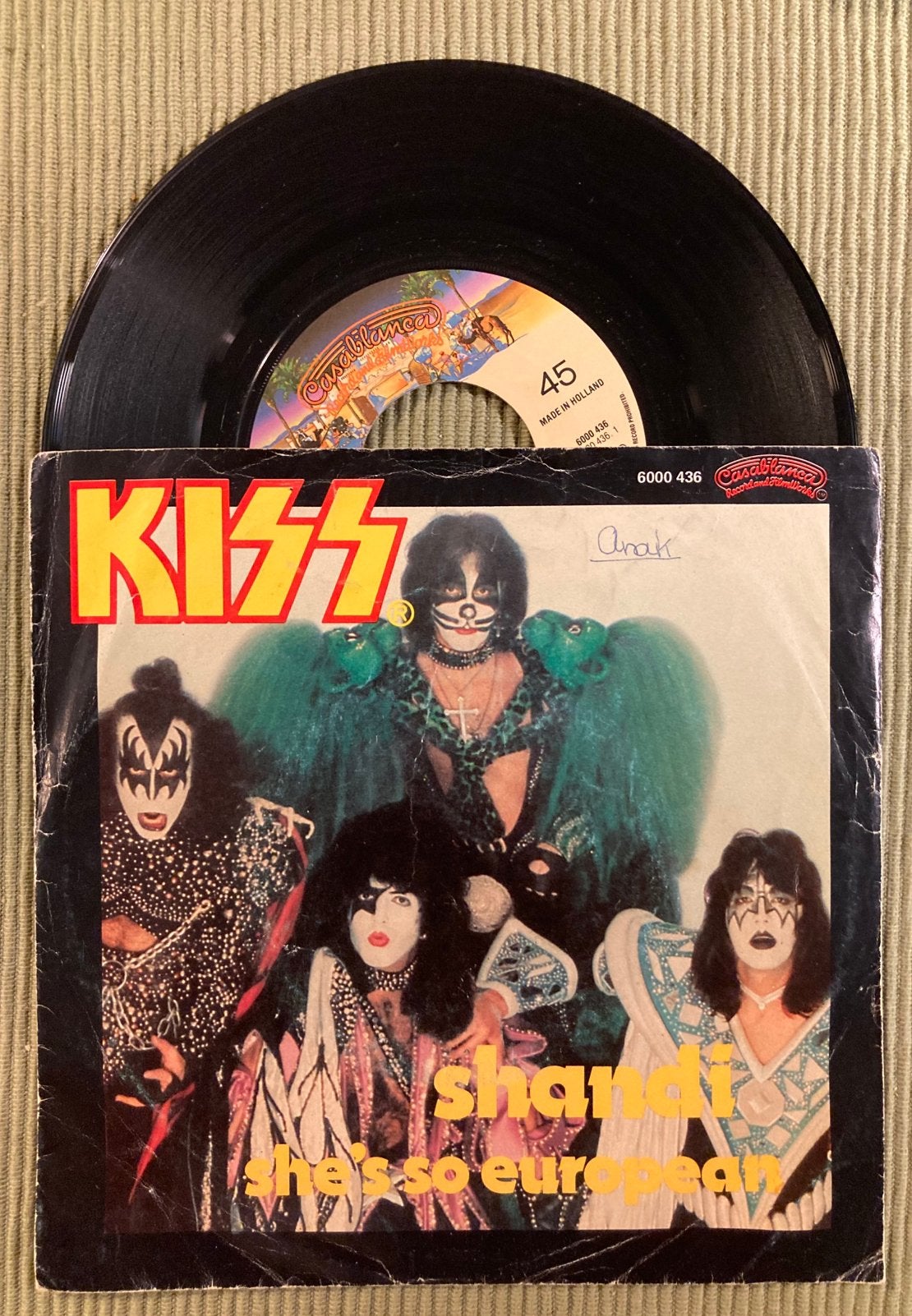 Vinyl single Kiss - Shandi, Gebruikt, 7 inch, Ophalen of Verzenden, Pop