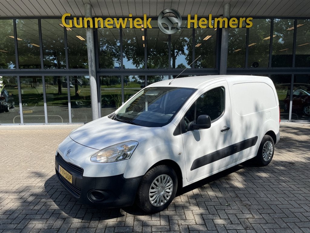 Peugeot Partner 120 1.6 VTi L1 XR | BENZINE | MARGE AUTO | L, Voorwielaandrijving, Euro 5, Stof, Gebruikt