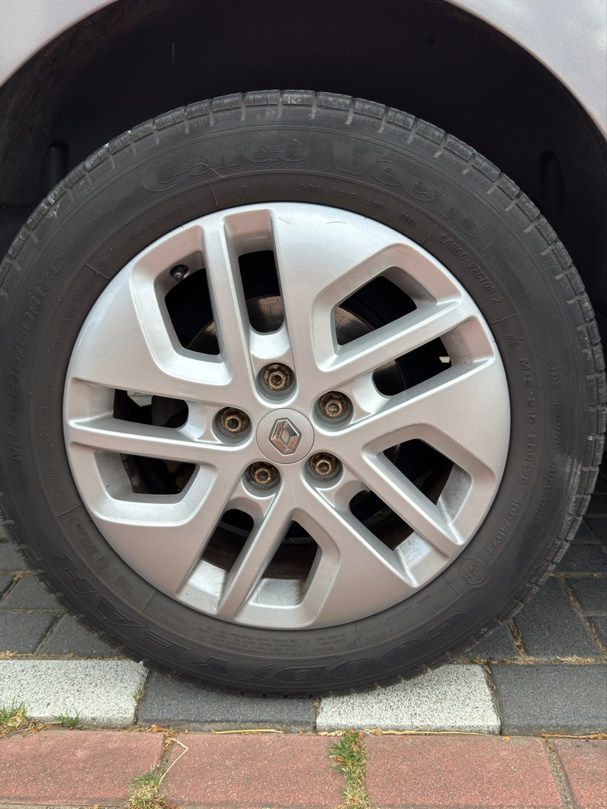 Renault Trafic Velgen met Goodyear Cargo Vector Banden, Banden en Velgen, 17 inch, Ophalen of Verzenden, All Season