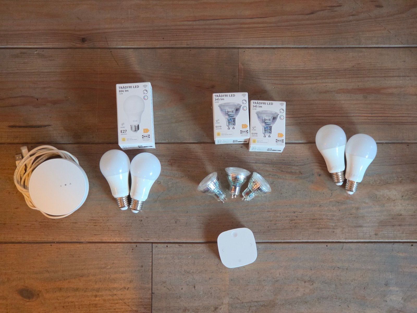 IKEA smarthome Tradfri Hub set, Smart home compatibel, Ophalen of Verzenden, Zo goed als nieuw, IKEA