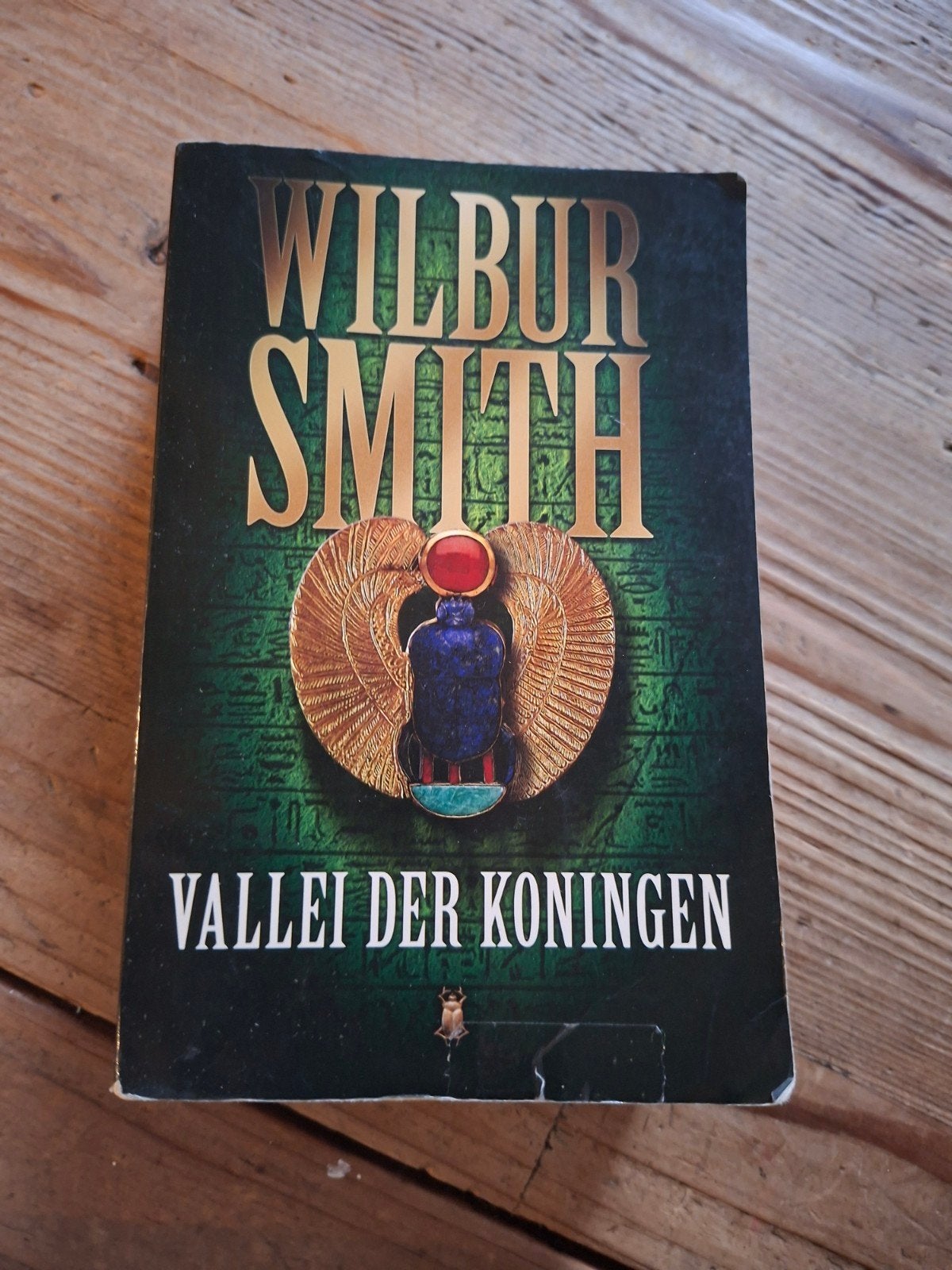 Wilbur Smith - Vallei der Koningen, Ophalen of Verzenden, Gelezen, Wilbur Smith, Nederland