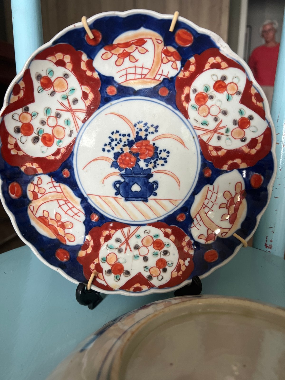 Antiek Japans Imari porseleinen schotel, handgeschilderd, Antiek en Kunst, Antiek | Servies los, Ophalen of Verzenden
