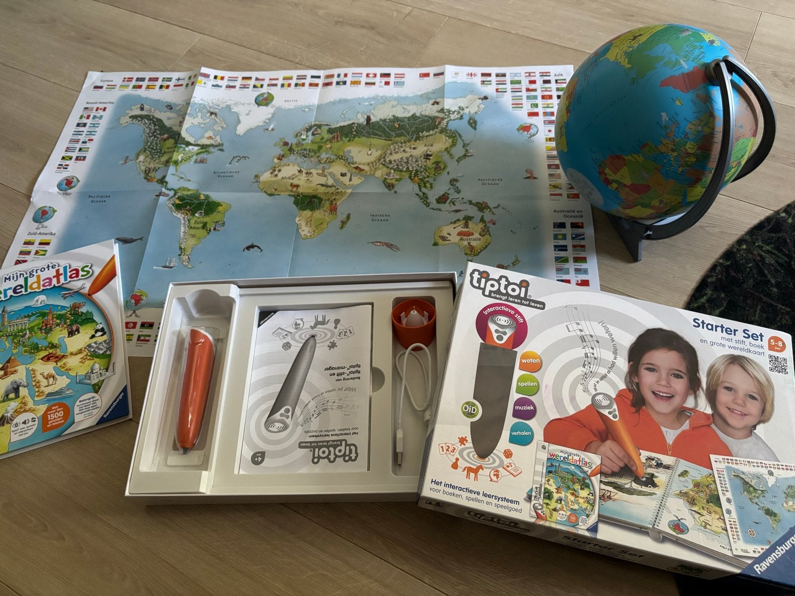 Tiptoi Starter Set met Atlas, Wereldkaart en Wereldbol, Ophalen, Zo goed als nieuw, Taal en Lezen, Met geluid