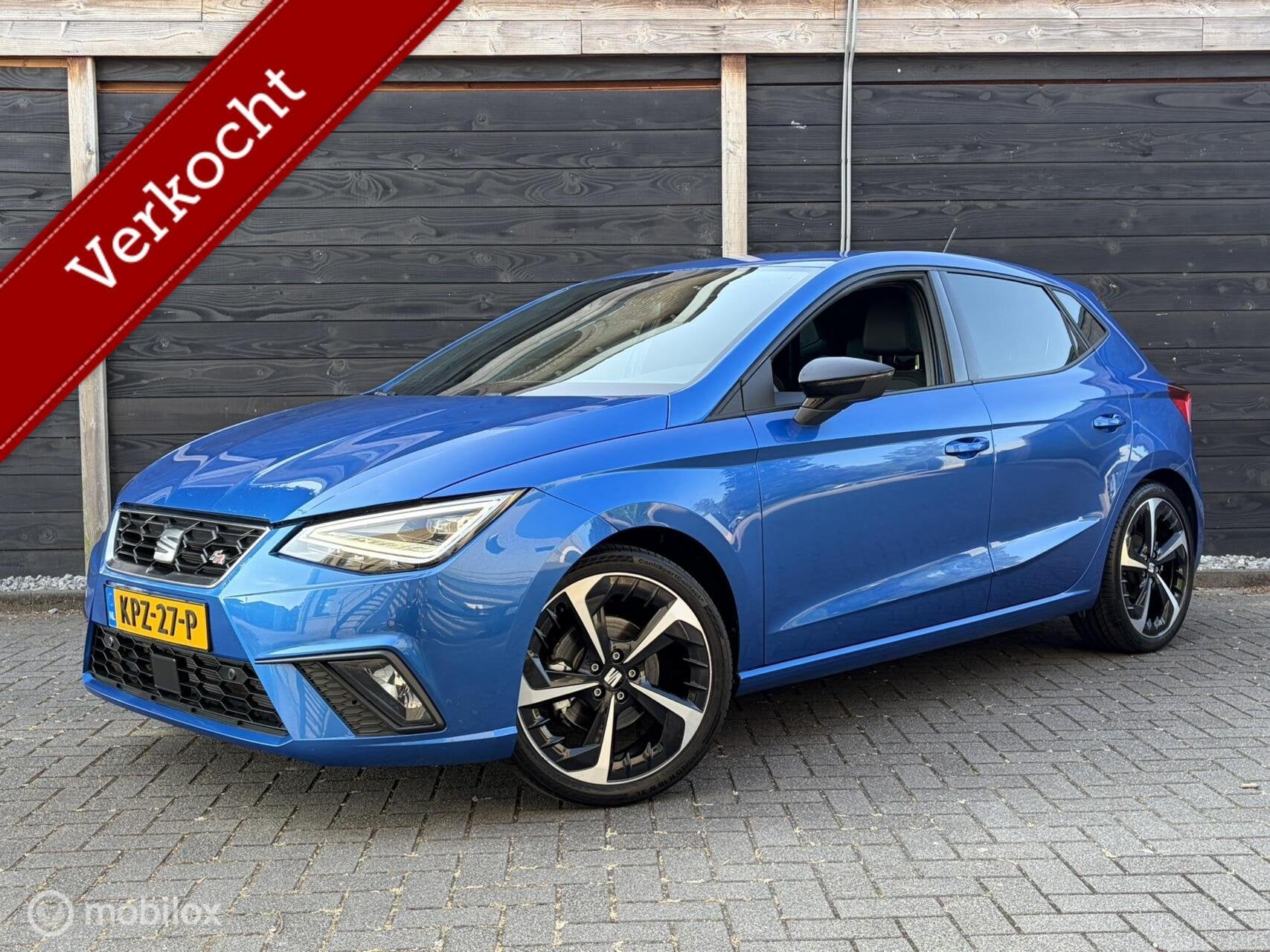 Seat Ibiza 1.0 EcoTSI FR Business Camera / 18" / Beats / LED, Voorwielaandrijving, 580 kg, Blauw, Ibiza