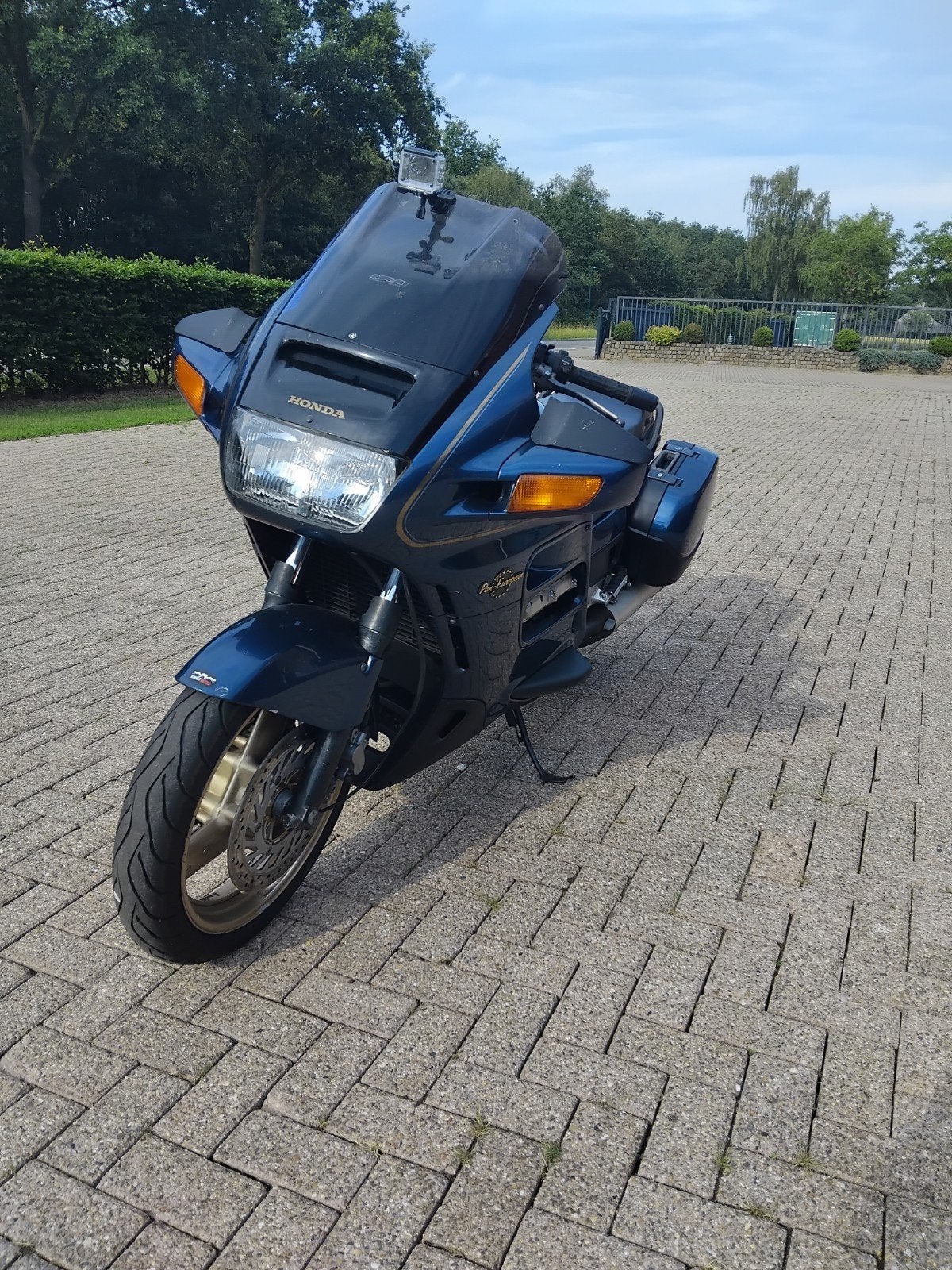 Mooie st 1100 pan european, Cardan-aandrijving, 4 cilinders, Motorrijbewijs A, Particulier