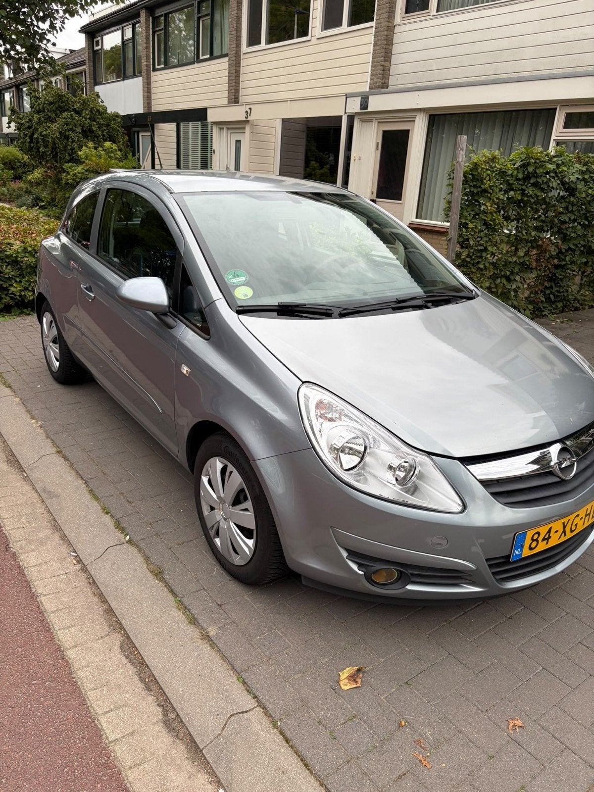Opel Corsa 1.2 16V 3D WR 2007 Grijs, Auto's, Voorwielaandrijving, 40 €/maand, 4 cilinders, 1229 cc