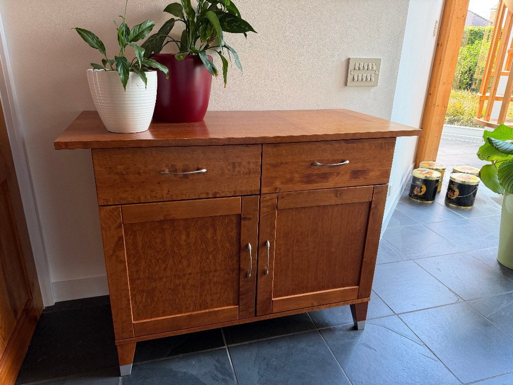 Notenhouten dressoir, Met plank(en), 100 tot 150 cm, Ophalen of Verzenden, Zo goed als nieuw