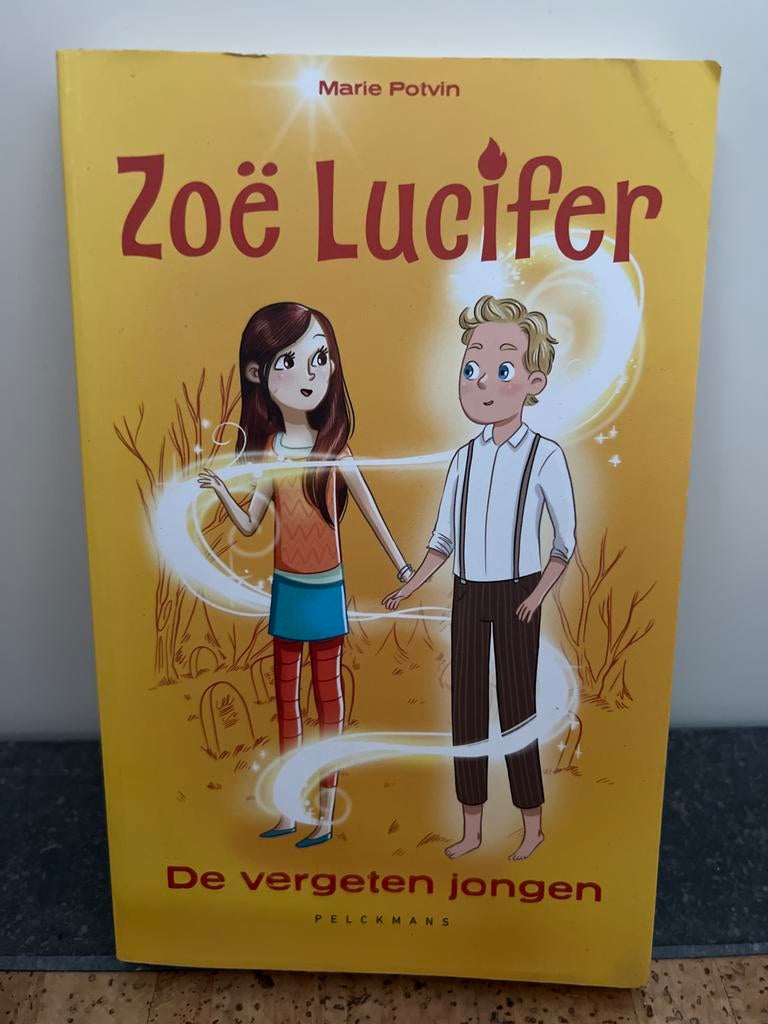 Zoë Lucifer: De vergeten jongen - Marie Potvin, Ophalen of Verzenden, Gelezen, Fictie algemeen