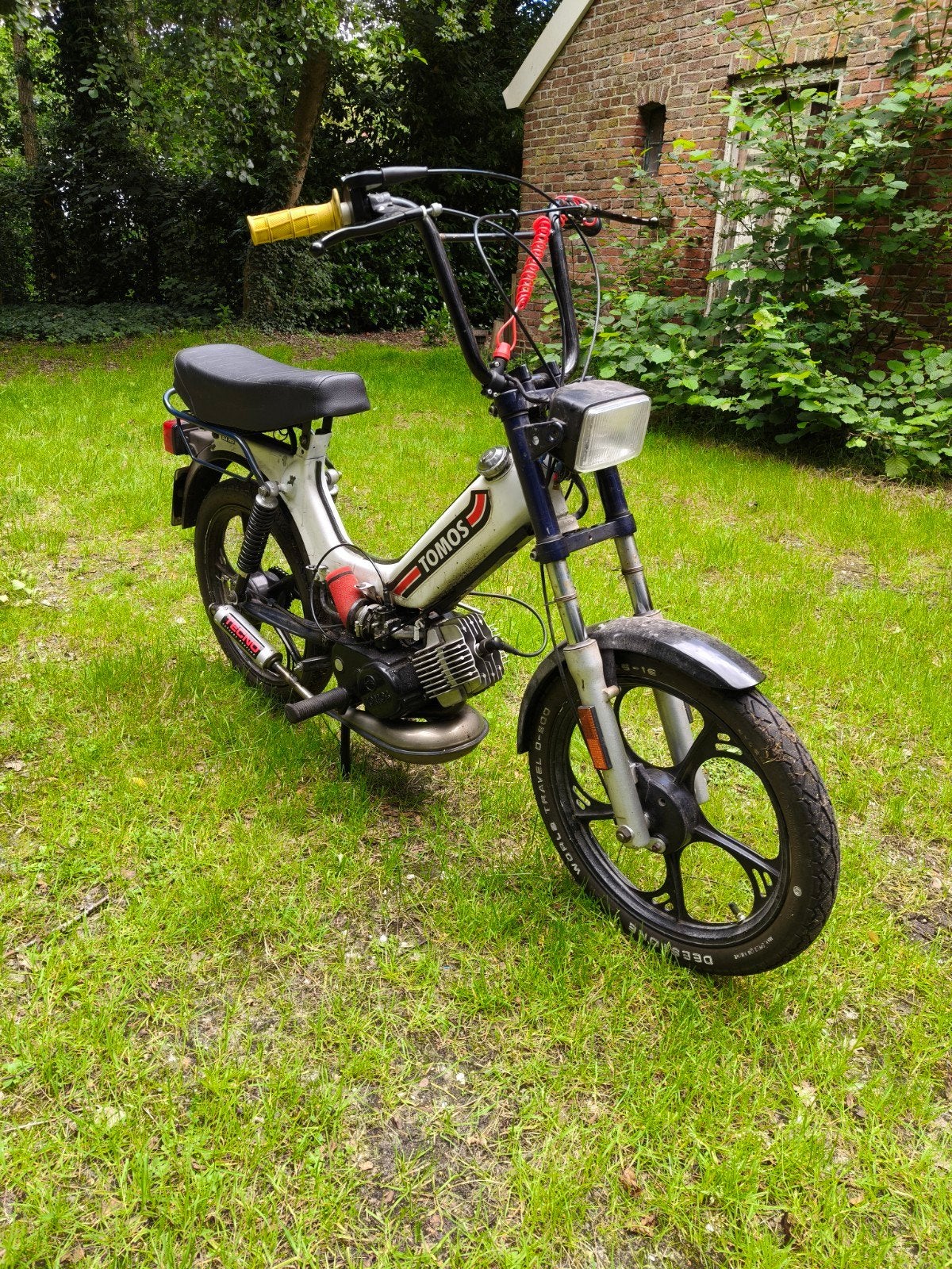 Tomos 65 cc geel kenteken, Fietsen en Brommers, Brommers | Tomos, Ophalen of Verzenden, Standard