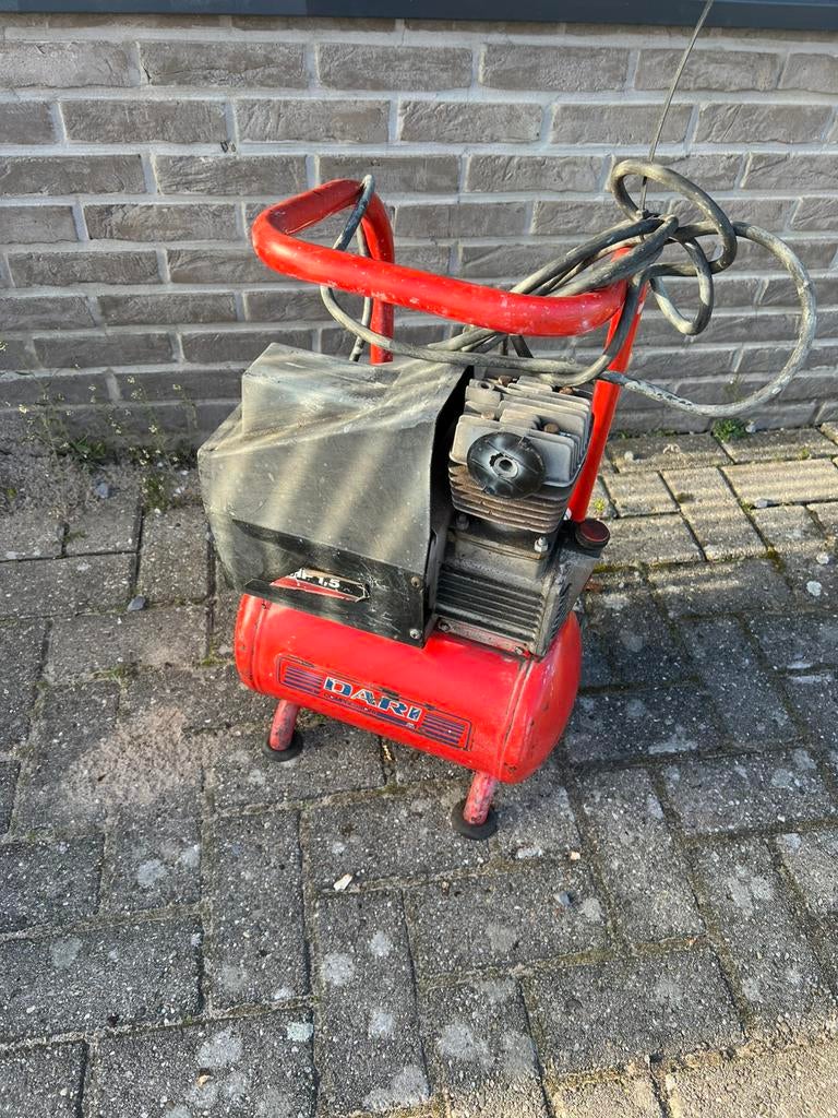 Te koop Compressor, Minder dan 25 liter, Ophalen of Verzenden, Zo goed als nieuw, Minder dan 200 liter/min