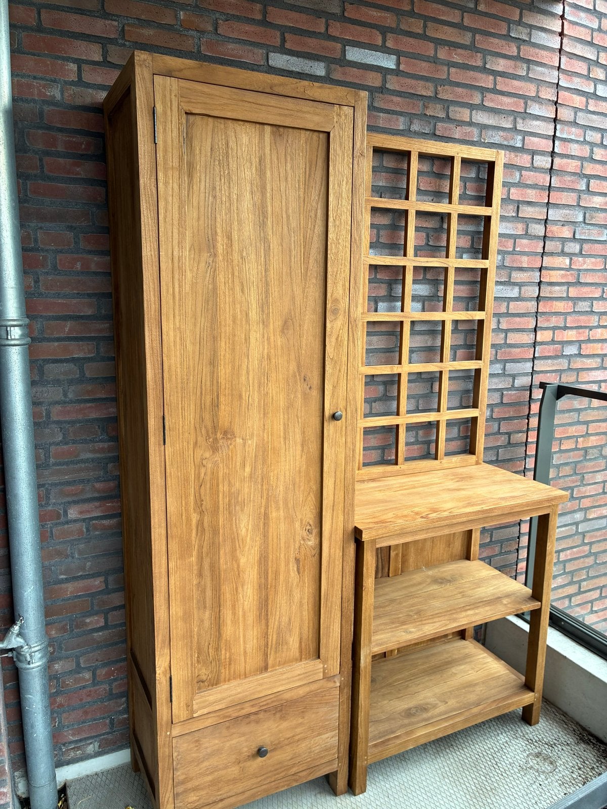Teakhouten kasten met rek en planken voor buiten-3 mnd oud!, Ophalen, Zo goed als nieuw, Hout, Overige typen