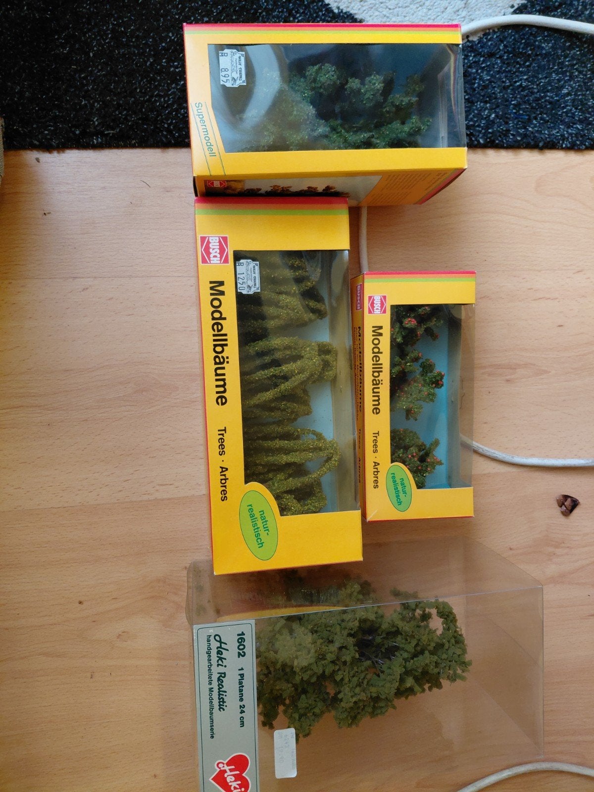 Modelbomen voor modelbouw - Busch & Heki, Hobby en Vrije tijd, Ophalen, Nieuw, Groter dan 1:32