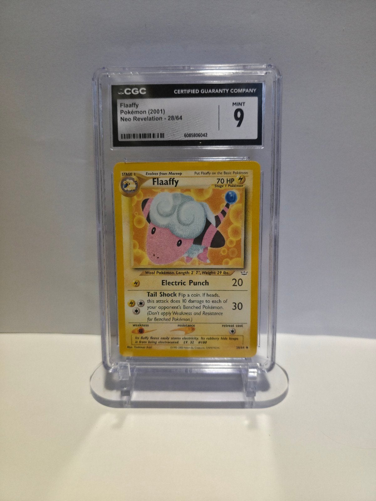 Pokemon Flaaffy 28/64 - CGC 9, Ophalen, Nieuw, Losse kaart