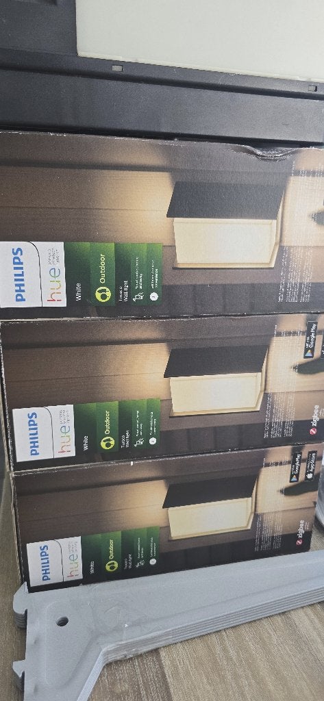 Philips Hue White Outdoor Wandlamp (3 stuks), Philips, Nieuw, Buitenlamp, Ophalen of Verzenden