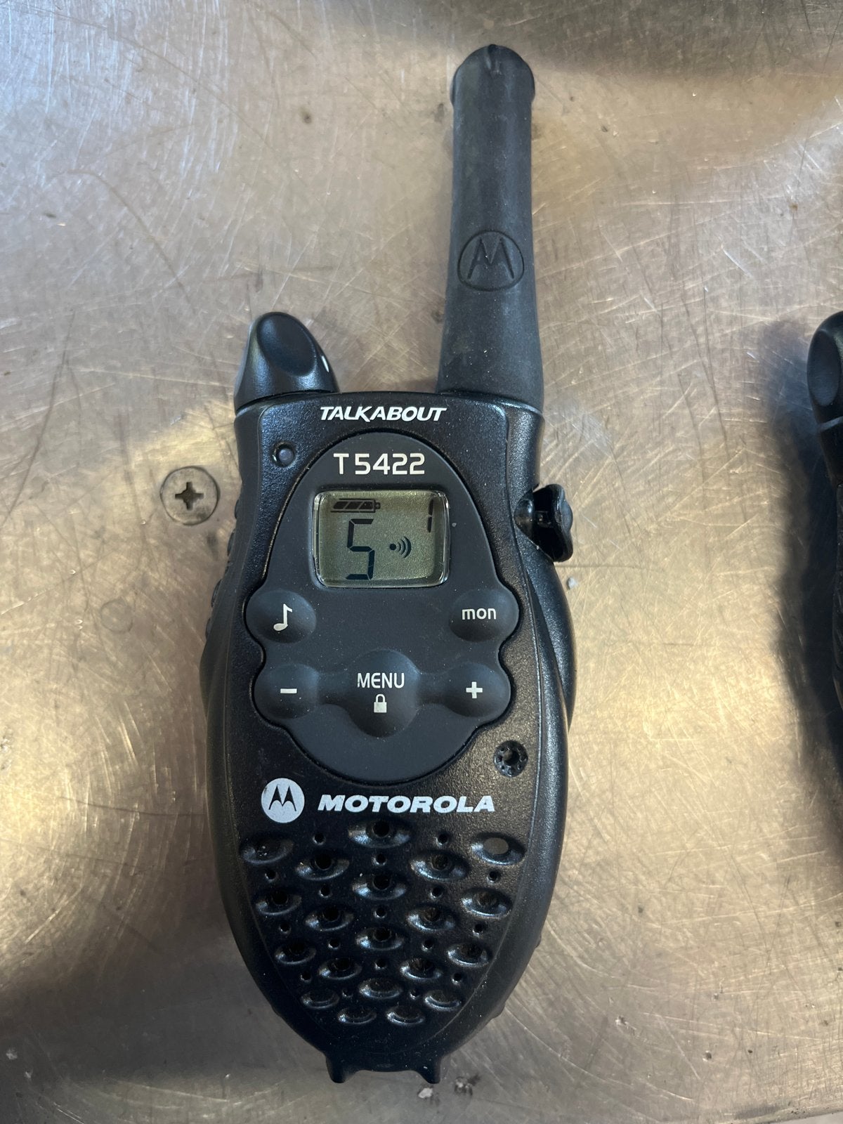 Motorola Talkabout T5422 Portofoonset met Oplader en Headset, Gebruikt, Ophalen of Verzenden, Portofoon of Walkie-talkie, Handsfree-functie