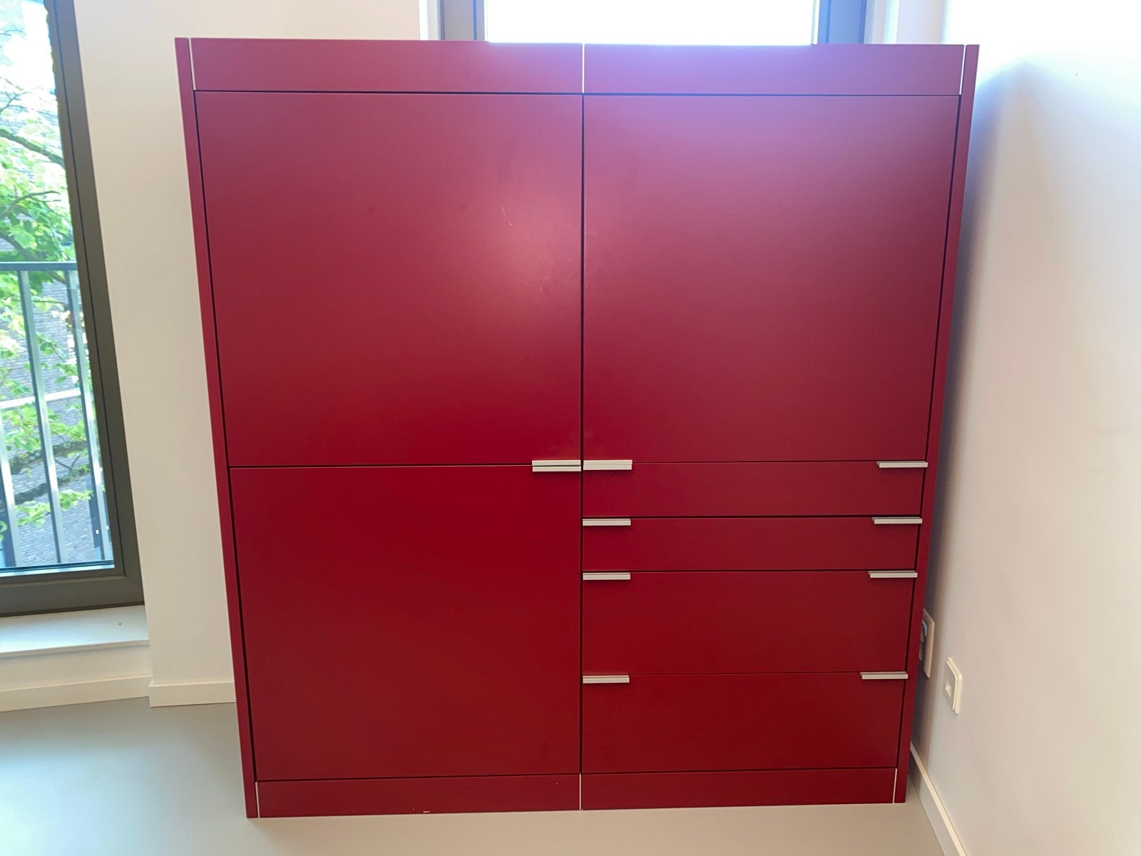 Pastoe kast rood - 144x128x45 cm - Zeer goede staat, Ophalen, Zo goed als nieuw