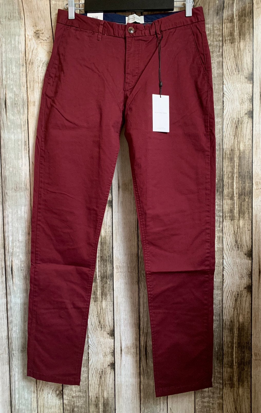 Scotch&Soda Stuart bordeaux rode chino broek (Maat W31/L32), Kleding | Heren, Broeken en Pantalons, Nieuw, Verzenden, Maat 48/50 (M)