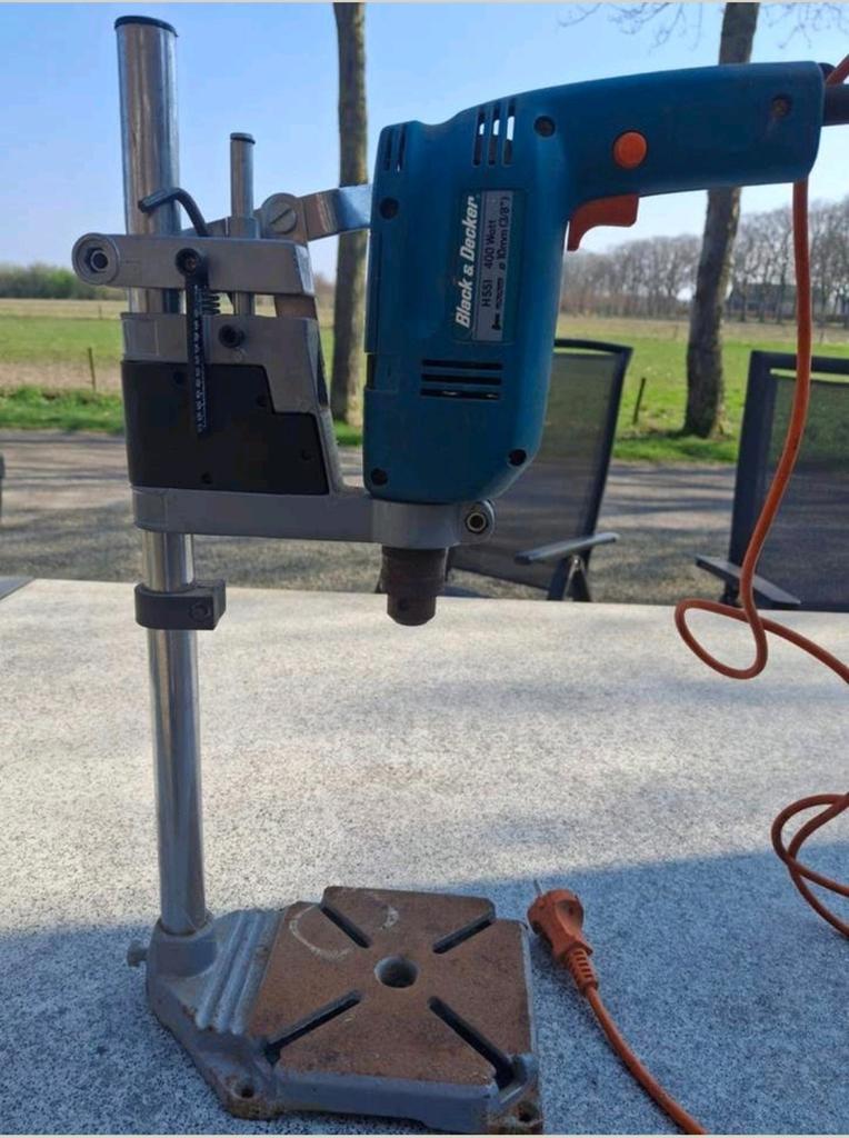 Kleine kolomboormachine, Ophalen, Boormachine