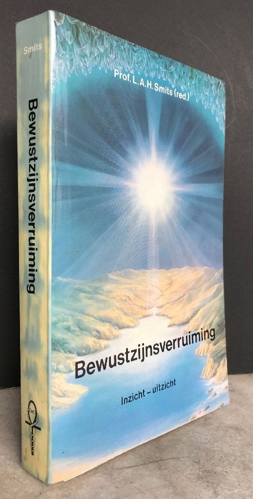 Smits, Prof. L.A.H. (red.) - Bewustzijnsverruiming (1987), Ophalen of Verzenden, Zo goed als nieuw