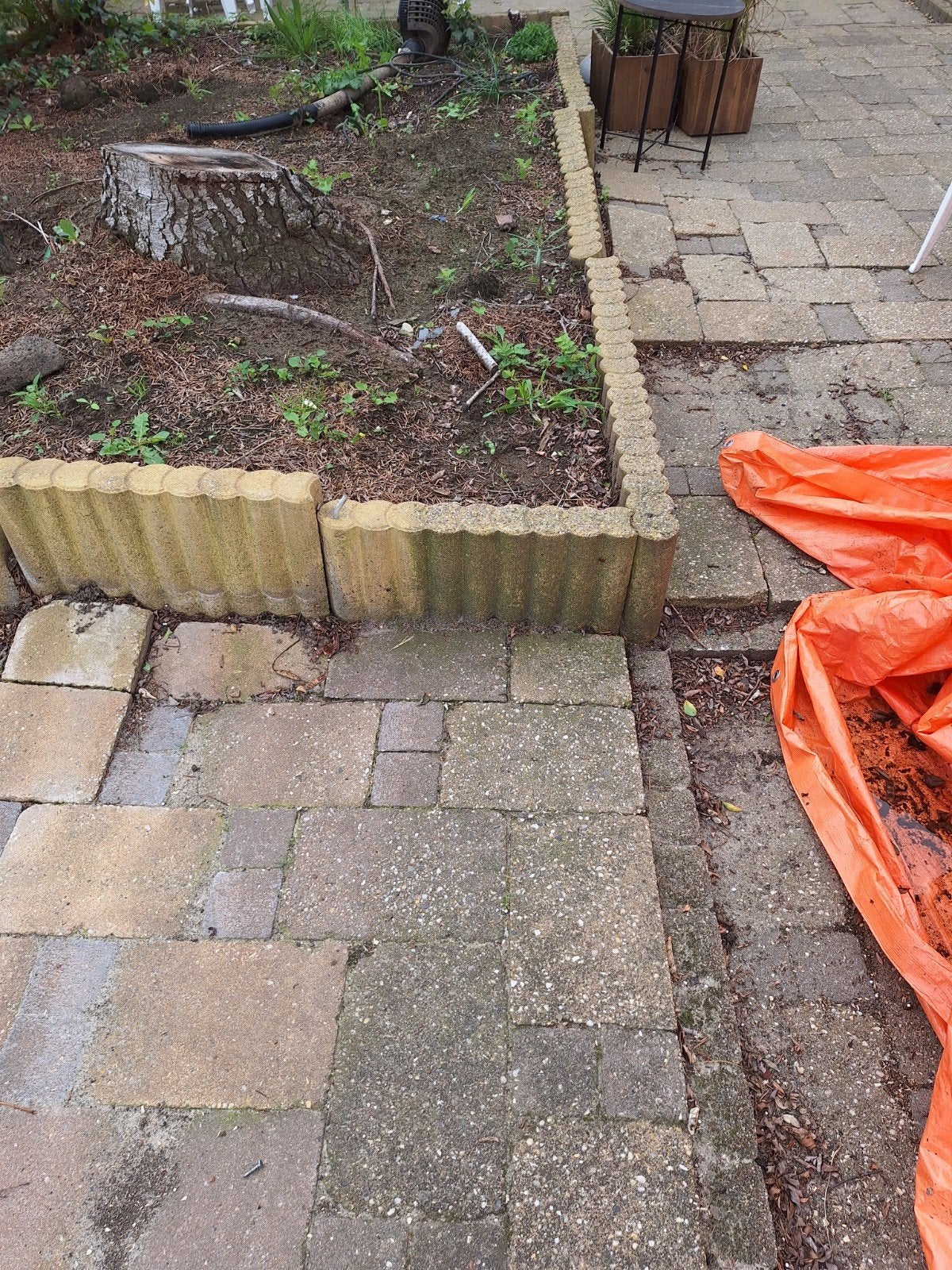 Betonnen borderstenen/opsluitbanden voor tuin of perk, Tuin en Terras, Ophalen, Gebruikt, Minder dan 25 cm, Border