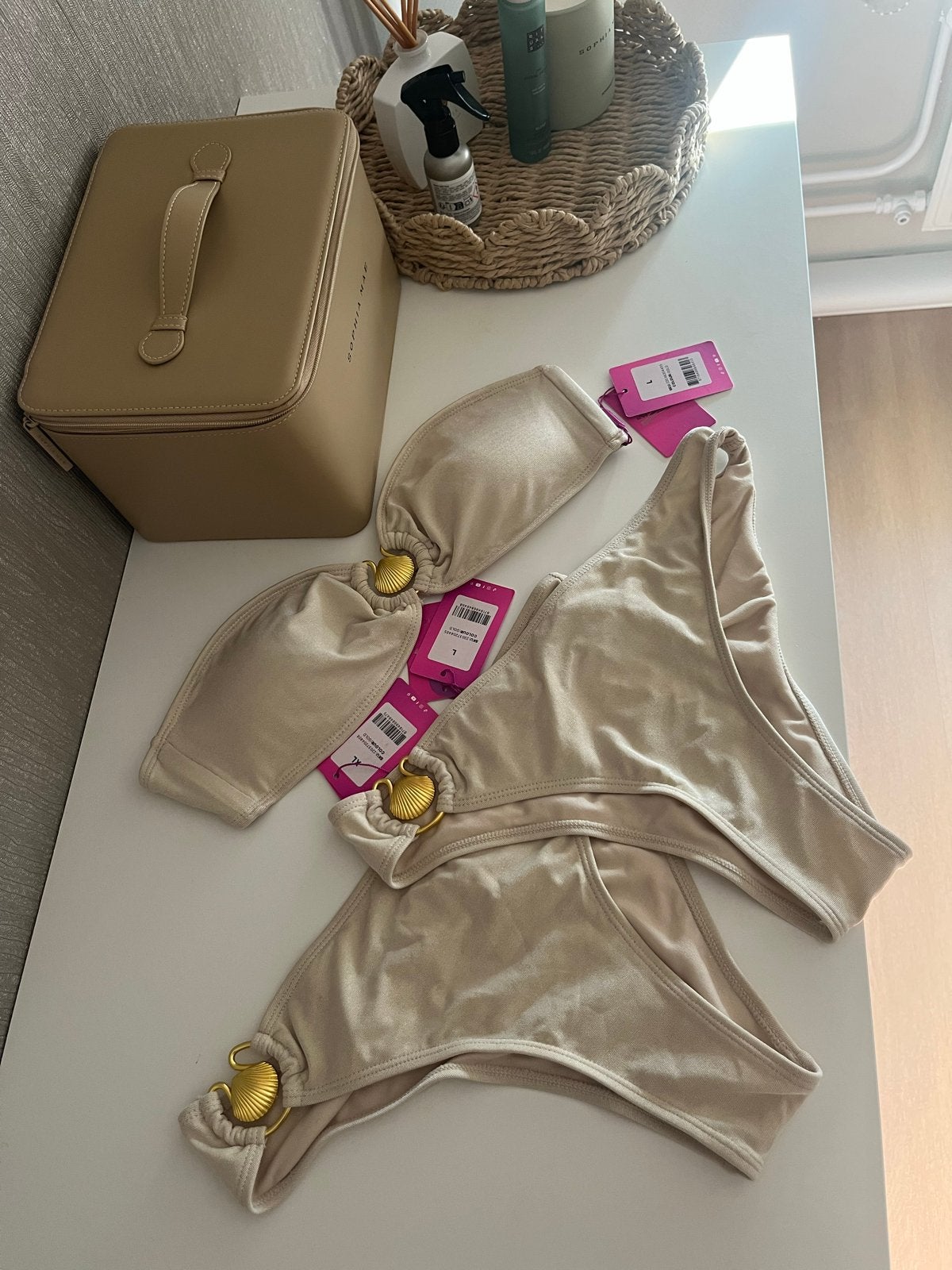Nieuwe loavies Bikini Set - Goudkleurig, Kleding | Dames, Badmode en Zwemkleding, Ophalen of Verzenden, Nieuw, Goud, Bikini