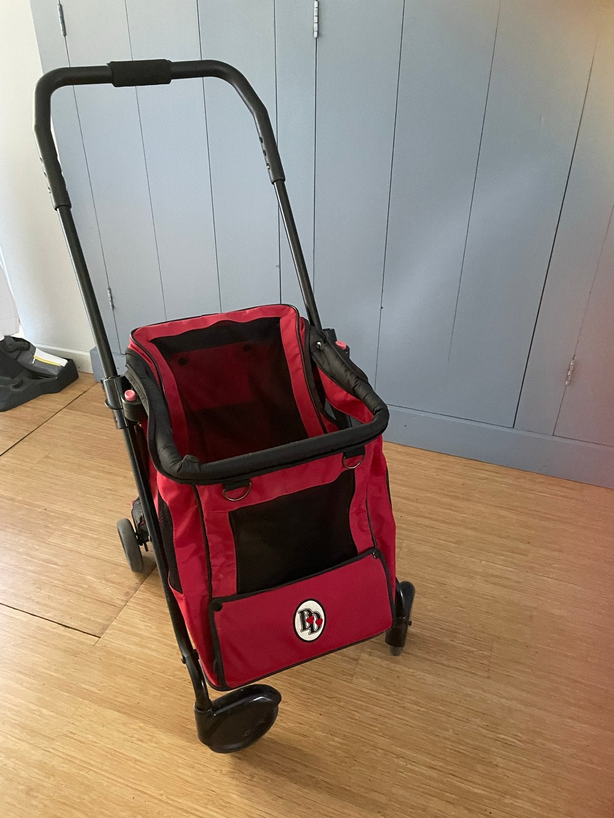 Rode honden buggy, Dieren en Toebehoren, Ophalen