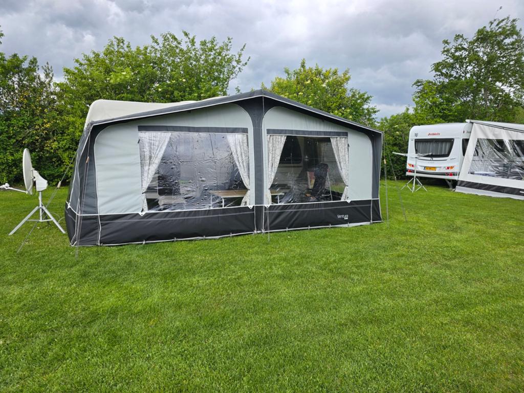 Ventura D300 Voortent A975/G18 Antraciet, Ophalen