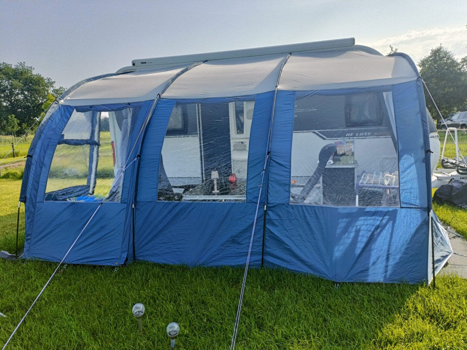Obelink Viera 390 Caravan Voortent, Ophalen, Zo goed als nieuw
