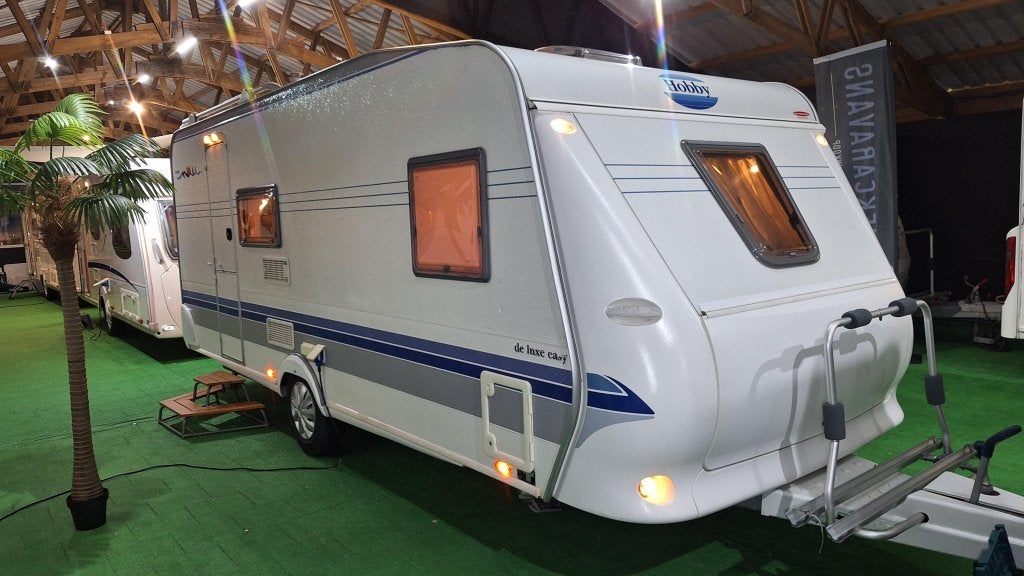 Hobby De luxe Easy 500 KMFE Voortent/Luifel/stapelbed, Caravans en Kamperen, Niet ingevuld, Schokbreker, Bedrijf, 5 tot 6 meter