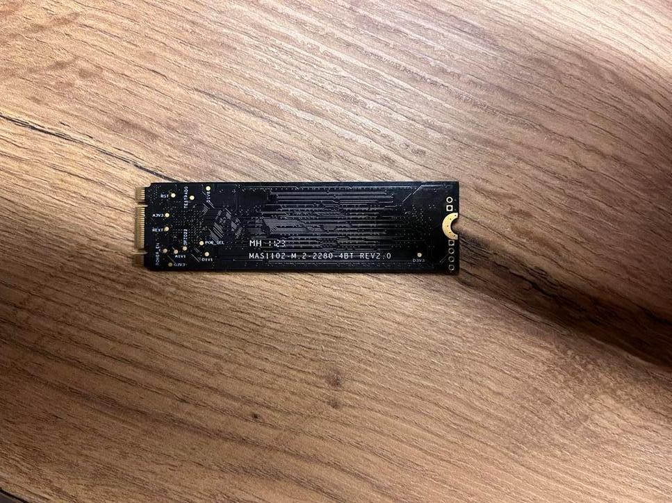 Kingspec SSD 2TB, Intern, Gebruikt, Server, Ophalen of Verzenden