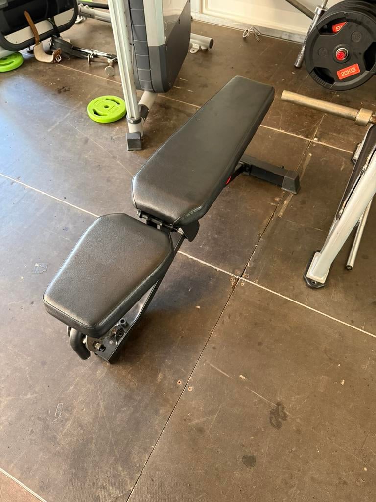Adjustable Bench Basic, Sport en Fitness, Fitnessapparatuur, Ophalen, Gebruikt, Overige typen