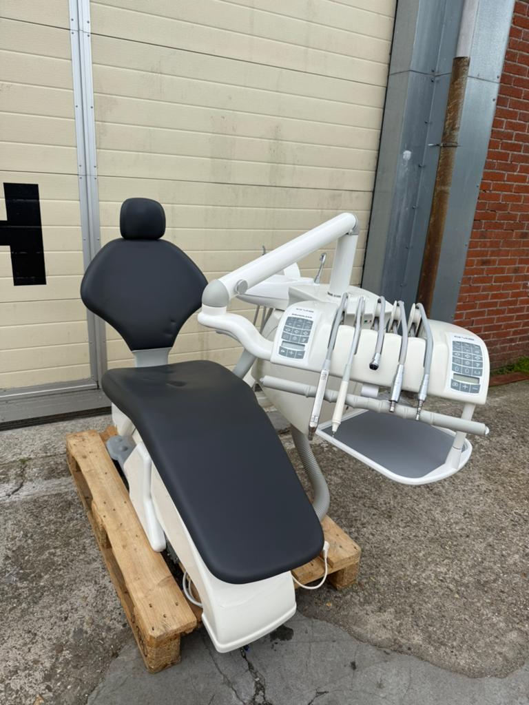 Mr Dental l OMS Brushless l Behandelstoel l Tandarts, Diversen, Verpleegmiddelen, Ophalen of Verzenden, Gebruikt