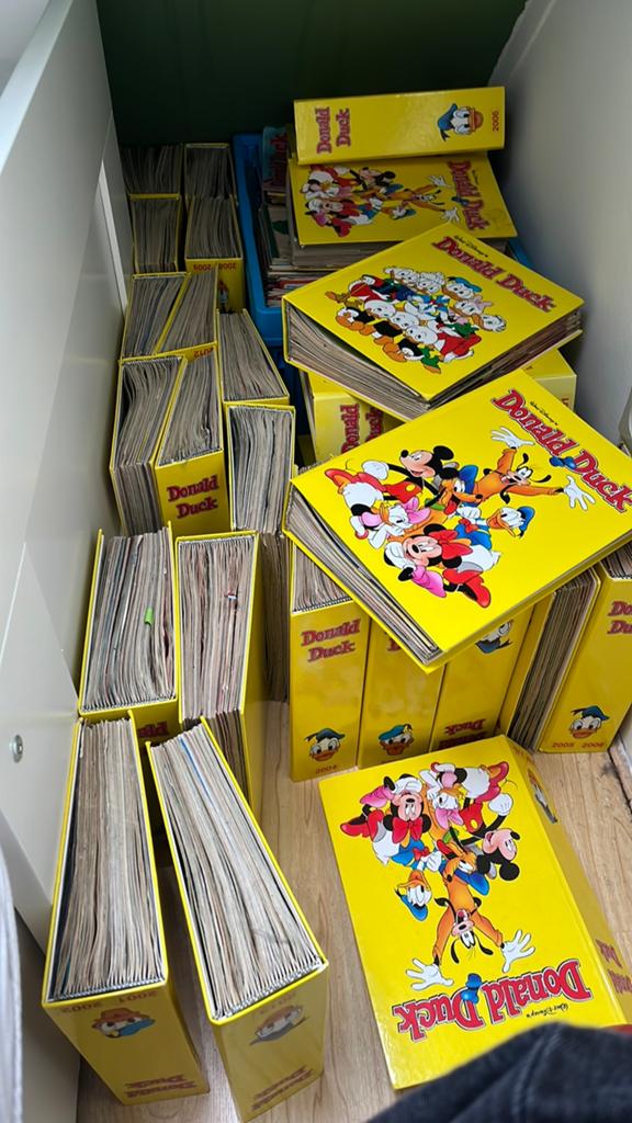 Donald duck mappen, Meerdere stripboeken, Ophalen of Verzenden, Zo goed als nieuw