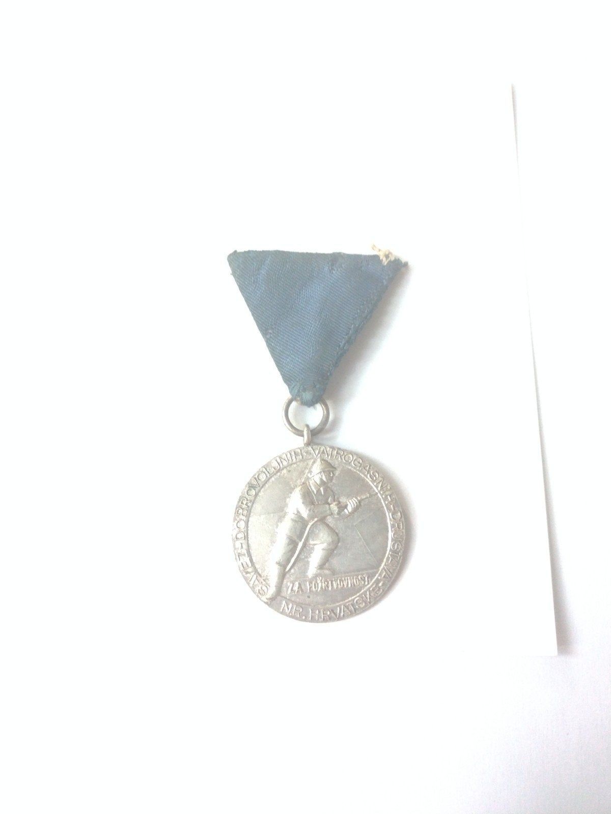 Brandweer Joegoslavië medaille vrijw. bw voor verdiensten, Verzamelen, Ophalen of Verzenden, Nederland, Lintje, Medaille of Wings