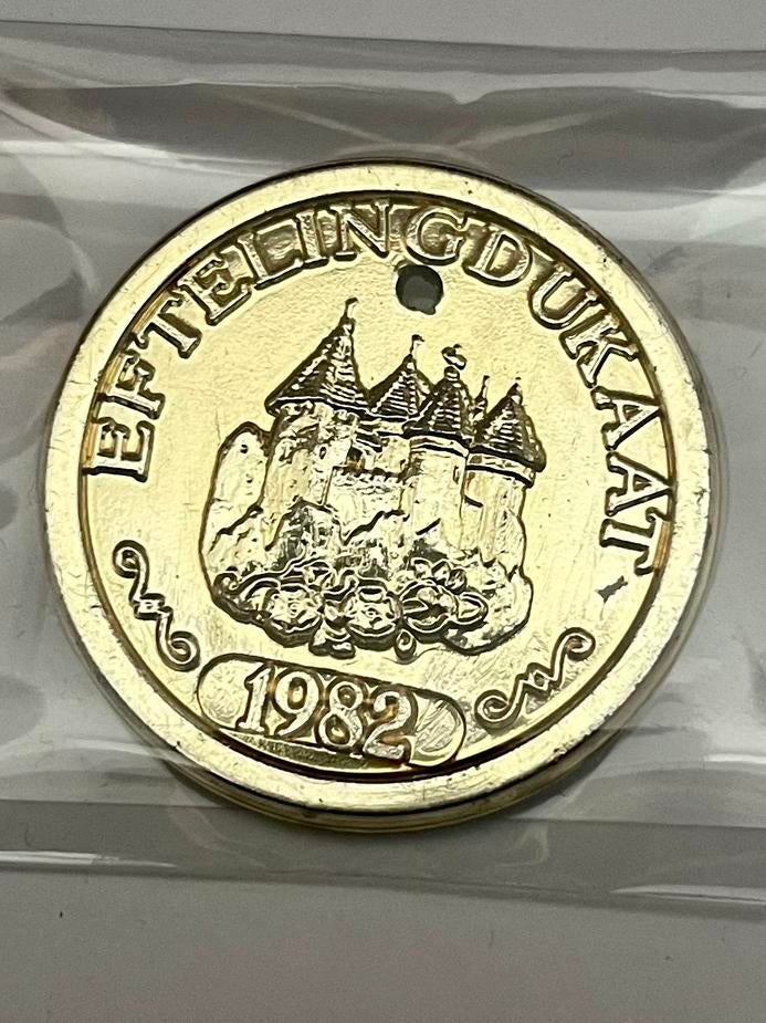 Efteling dukaat 1982 kasteel, Ophalen of Verzenden, Zo goed als nieuw, Overige typen